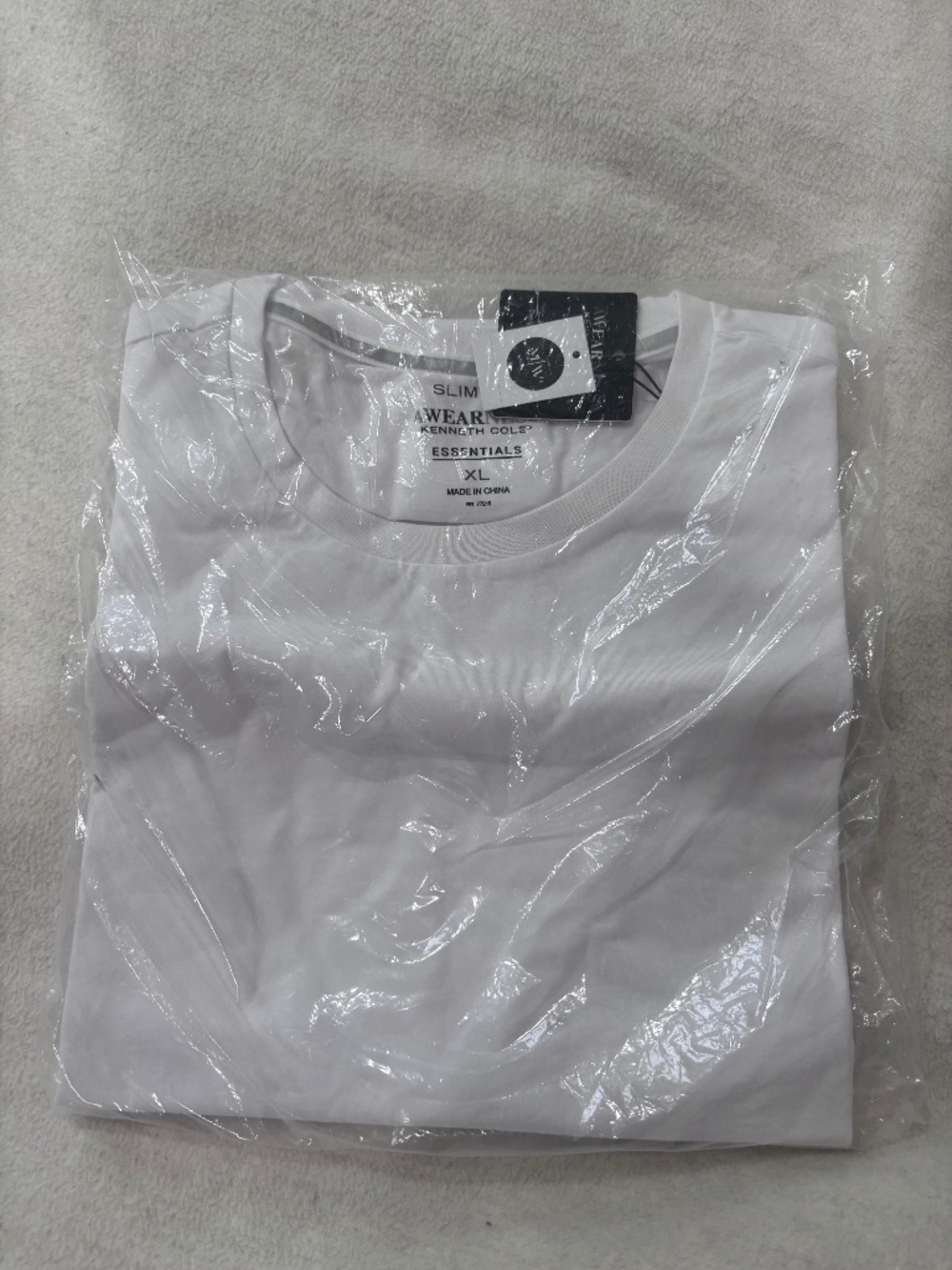 MEN'S WEARHOUSE SLIM T SHIRT